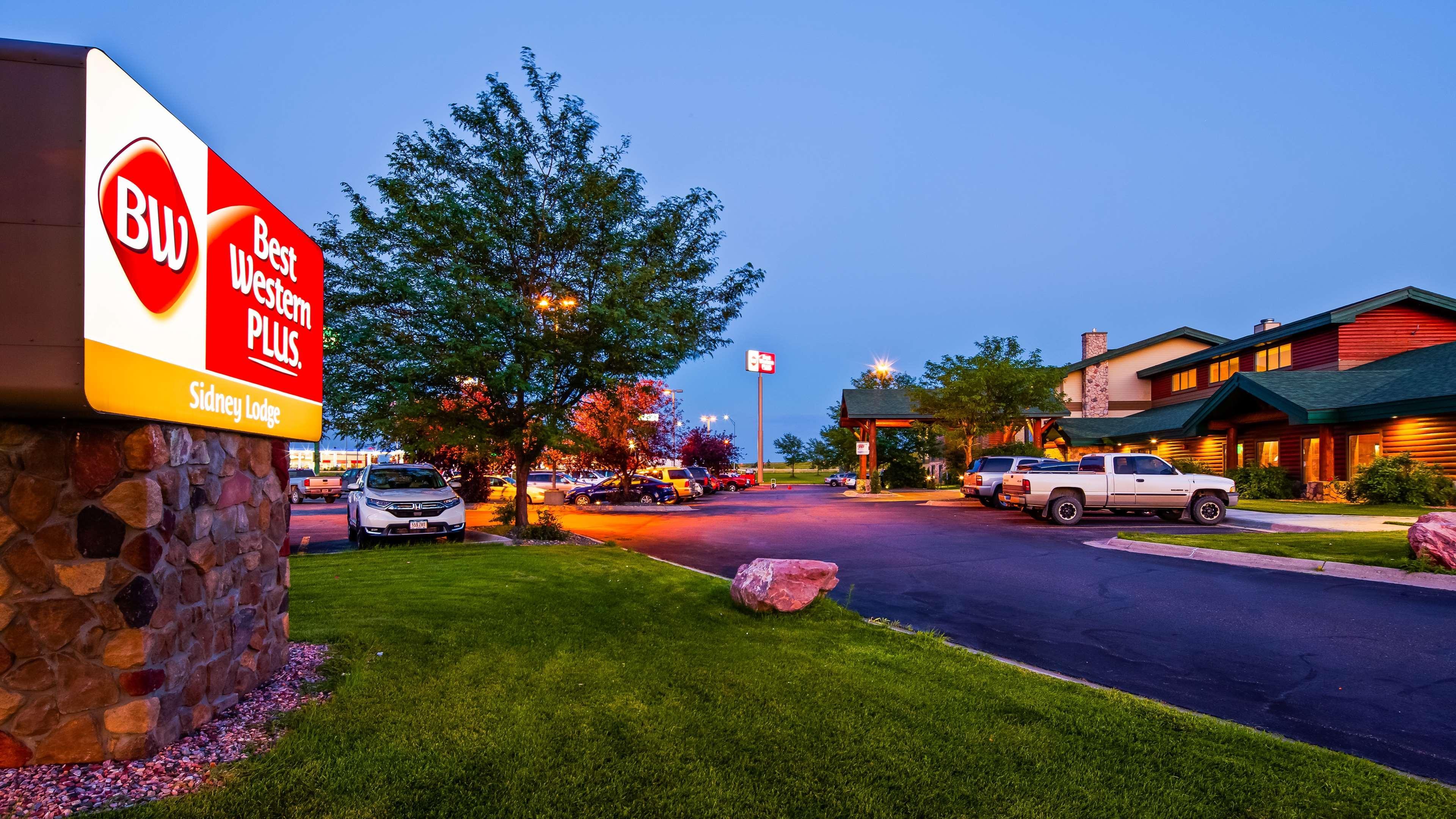 Best Western Plus Sidney Lodge Extérieur photo