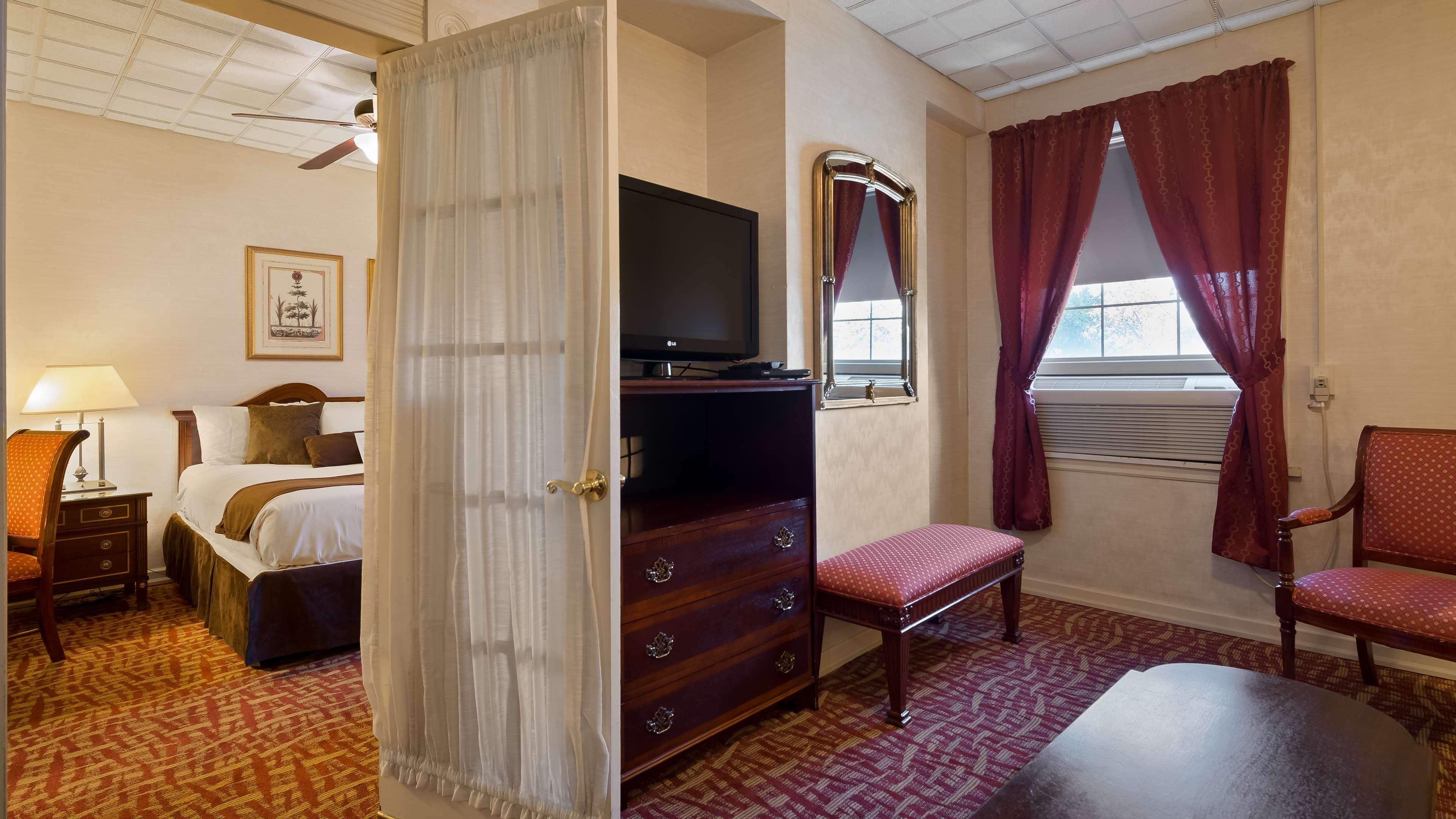 Best Western Plus Sidney Lodge Extérieur photo